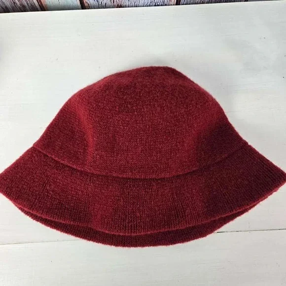 J Crew Red Knit Bucket Hat One Size Wool Blend Preppy Style Designer Look - Picture 5 of 5